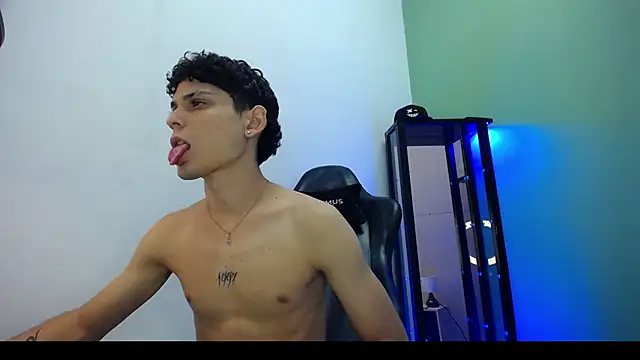 dilan hott  online show from January 8, 2026, 7:31 pm