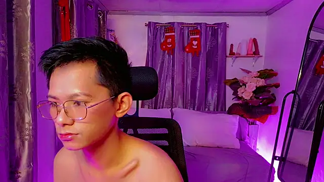 Skinny CumLoader69 online show from November 20, 2025, 4:18 pm