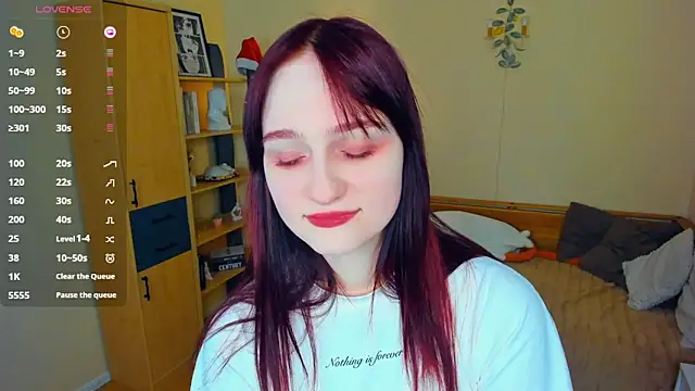 KatyKufel online show from March 8, 2026, 7:28 pm