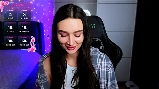 Snapshot of Veronica_Larsson chatting on February 12, 2026, 3:01 pm Veronica Larsson online show from February 12, 2026, 3:01 pm