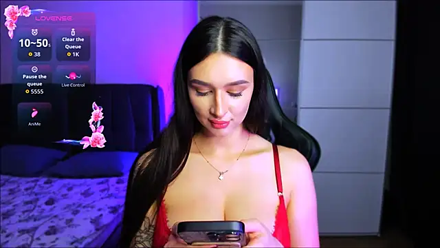 Snapshot of Veronica_Larsson chatting on November 14, 2025, 8:12 pm Veronica Larsson online show from November 14, 2025, 8:12 pm