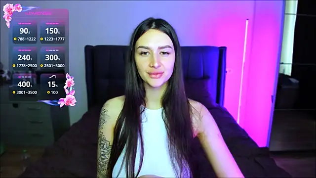 Snapshot of Veronica_Larsson chatting on September 11, 2025, 8:47 am Veronica Larsson online show from September 11, 2025, 8:47 am