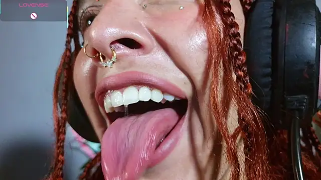 Snapshot of bri_von_dhara__ chatting on April 11, 2026, 4:31 am bri von dhara online show from April 11, 2026, 4:31 am