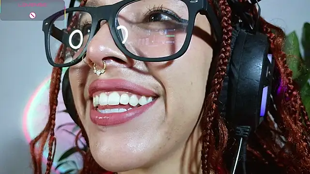 Snapshot of bri_von_dhara__ chatting on April 7, 2026, 2:19 pm bri von dhara online show from April 7, 2026, 2:19 pm