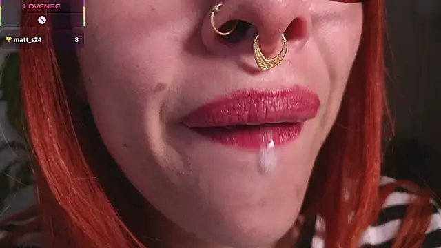 Snapshot of bri_von_dhara__ chatting on March 1, 2026, 10:10 pm bri von dhara online show from March 1, 2026, 10:10 pm