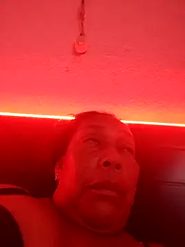 Snapshot of Naomi-Mature chatting on April 15, 2026, 9:26 pm Naomi-Mature online show from April 15, 2026, 9:26 pm