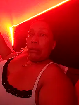 Snapshot of Naomi-Mature chatting on May 9, 2026, 5:55 am Naomi-Mature online show from May 9, 2026, 5:55 am
