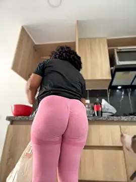 Snapshot of Rizos_hot_official chatting on June 21, 2026, 4:57 pm Rizos hot official online show from June 21, 2026, 4:57 pm