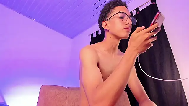 Cj davis  online show from November 16, 2025, 9:14 am