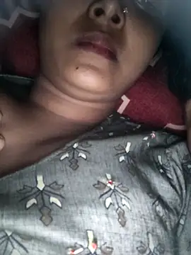 Snapshot of maskedlover321 chatting on December 1, 2025, 5:25 pm maskedlover321 online show from December 1, 2025, 5:25 pm