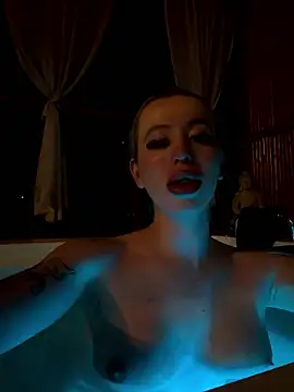 Snapshot of Sweet_Soffi chatting on January 18, 2026, 1:20 am Sweet Soffi online show from January 18, 2026, 1:20 am