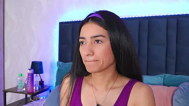 EmilyPrincy online show from February 12, 2026, 9:42 am