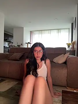 Snapshot of imrose_mar1423 chatting on June 17, 2026, 9:47 pm imrose mar1423 online show from June 17, 2026, 9:47 pm