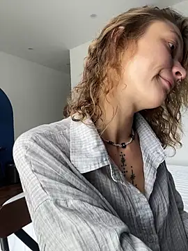 Snapshot of __grace__ chatting on May 20, 2026, 5:48 am grace online show from May 20, 2026, 5:48 am