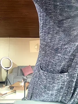 Snapshot of Jasmin_Pink chatting on October 14, 2025, 1:12 pm Jasmin Pink online show from October 14, 2025, 1:12 pm