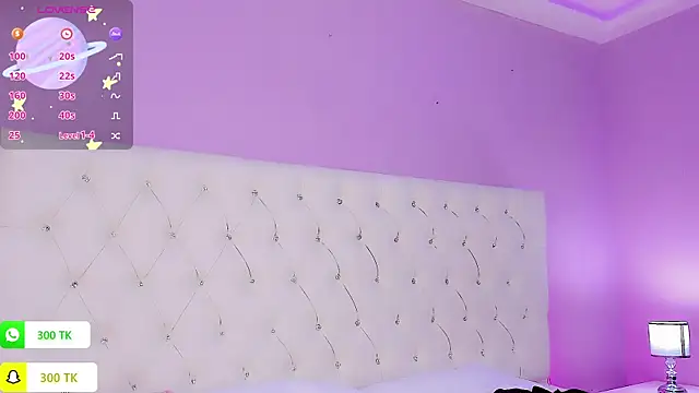 DaniielaV online show from January 6, 2026, 2:10 pm