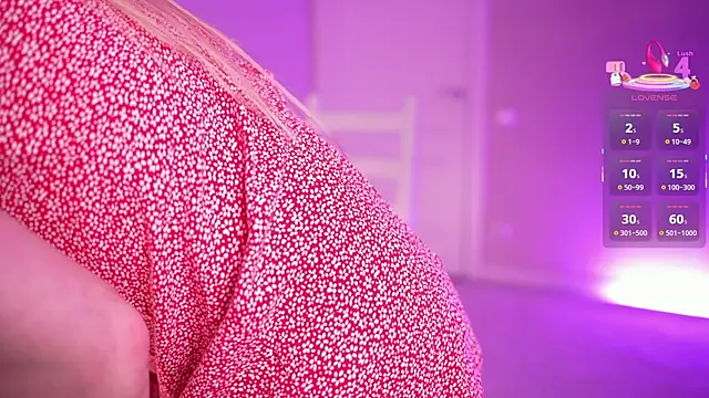 Miablueye online show from April 1, 2026, 3:09 pm