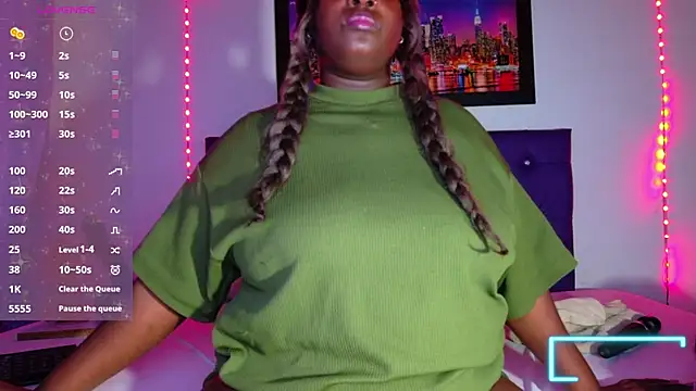 Snapshot of ebony_NeighborMoans chatting on January 15, 2026, 2:59 am ebony NeighborMoans online show from January 15, 2026, 2:59 am