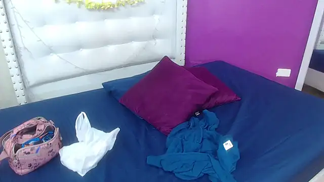 fat naughtyass online show from October 11, 2025, 1:45 pm