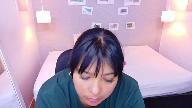 fat naughtyass online show from May 18, 2026, 12:32 pm