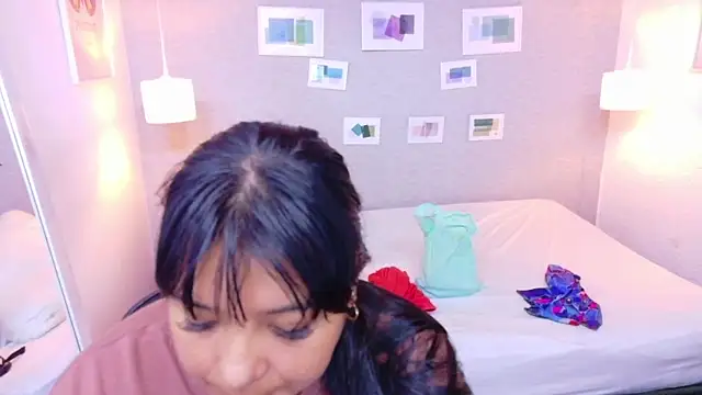 fat naughtyass online show from May 15, 2026, 1:20 pm