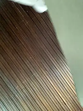 KloePink  online show from November 19, 2025, 11:10 am