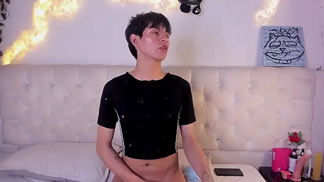 AleAurarashi online show from December 21, 2025, 9:55 am