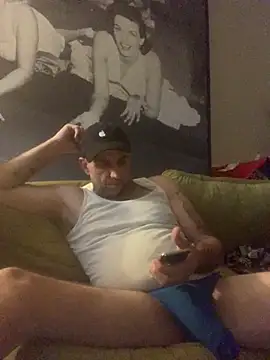 Hothotboyg online show from October 23, 2025, 12:31 am