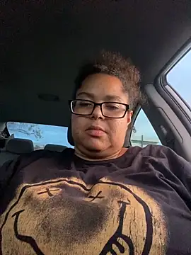 wishuhope4 online show from October 13, 2025, 12:45 am