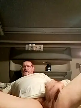 Snapshot of maciasgda chatting on September 9, 2025, 10:14 am maciasgda online show from September 9, 2025, 10:14 am