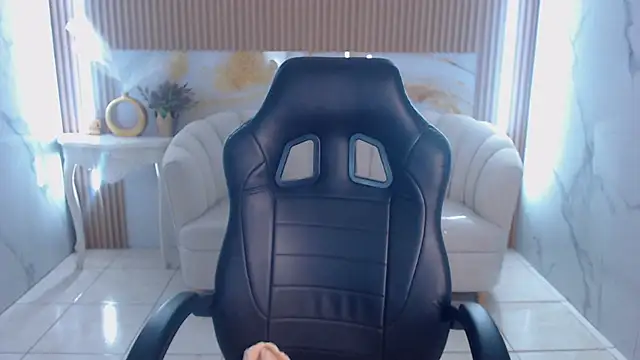 Snapshot of kim_lush_s chatting on February 28, 2026, 8:19 pm kim lush s online show from February 28, 2026, 8:19 pm