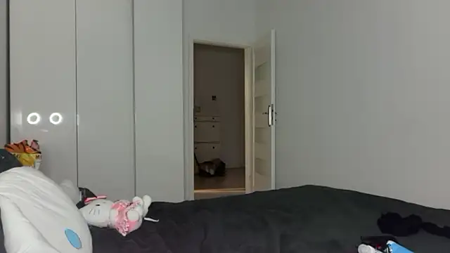 FluffySlutt online show from October 18, 2025, 11:07 pm