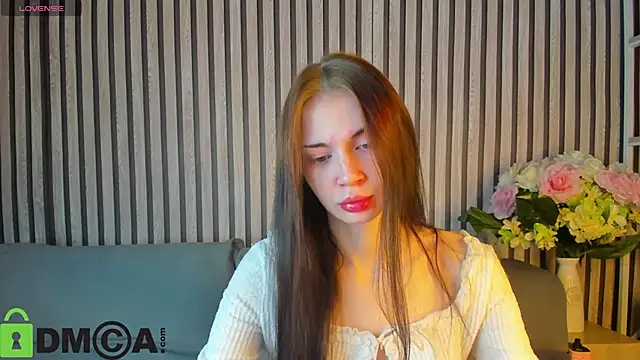 Snapshot of Jennie_Hunter chatting on October 7, 2025, 1:28 am Jennie Hunter online show from October 7, 2025, 1:28 am