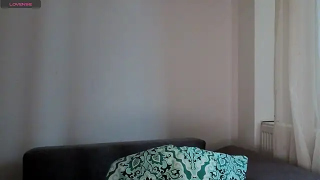 SkinnyMode online show from October 30, 2025, 12:03 pm