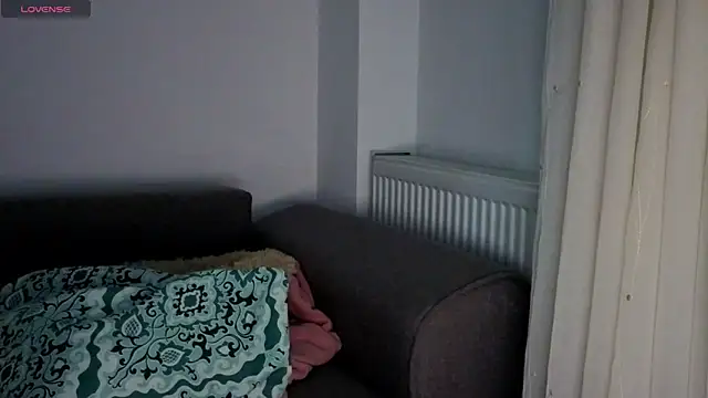 SkinnyMode online show from October 27, 2025, 7:15 pm