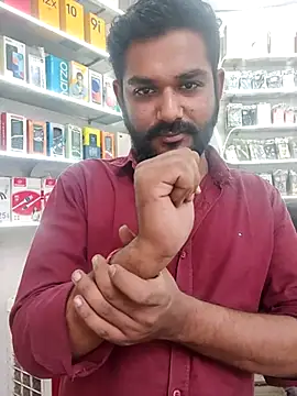 avi007p online show from September 30, 2025, 5:24 am