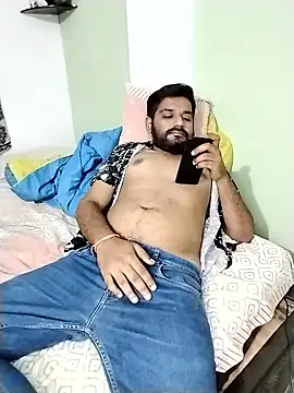 avi007p online show from September 28, 2025, 2:57 pm