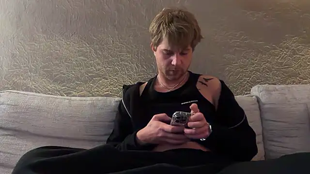 RioBlaze online show from March 12, 2026, 8:46 pm