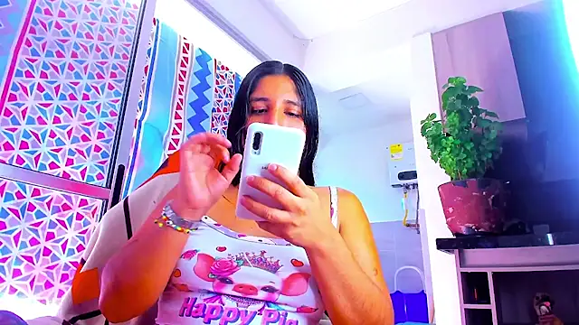 laura goddess ts online show from October 15, 2025, 2:03 pm