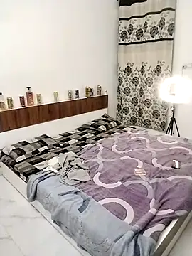 Sexy vernilla online show from October 19, 2025, 3:15 pm