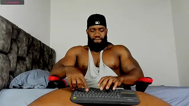 james musclebbc online show from April 27, 2026, 7:23 pm