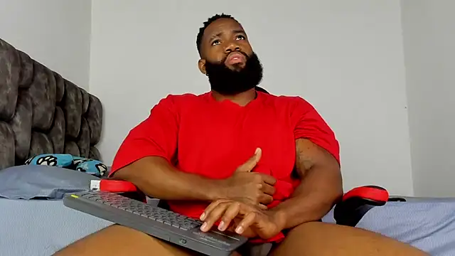 Snapshot of james_musclebbc chatting on February 22, 2026, 5:47 pm james musclebbc online show from February 22, 2026, 5:47 pm