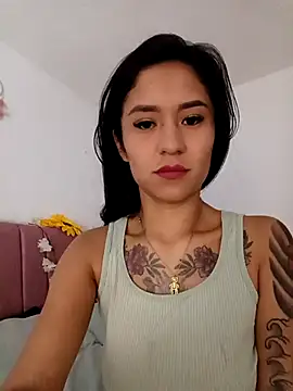 Liahdiaz  online show from September 25, 2025, 2:01 pm