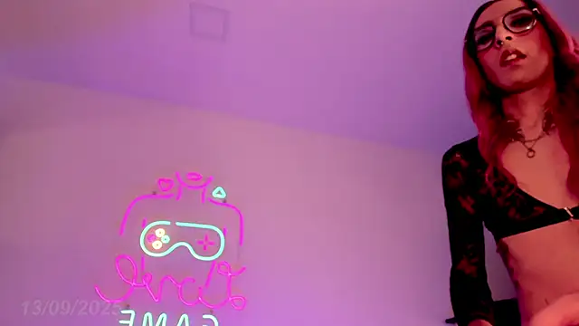 Isabella Haddad online show from September 13, 2025, 8:20 pm