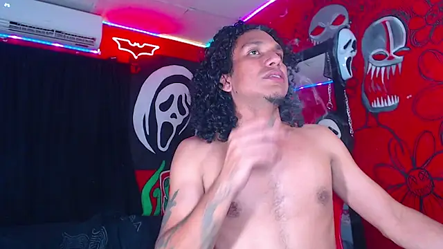 Snapshot of dante_hellsingx chatting on December 21, 2025, 2:46 am dante hellsingx online show from December 21, 2025, 2:46 am