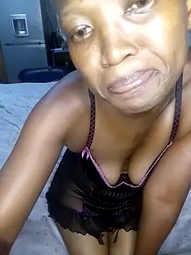 Snapshot of Blackntoxicabe6999 chatting on March 26, 2026, 2:32 am Blackntoxicabe6999 online show from March 26, 2026, 2:32 am