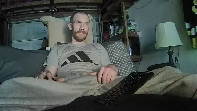 Tiggitytomociti online show from February 15, 2026, 6:14 am