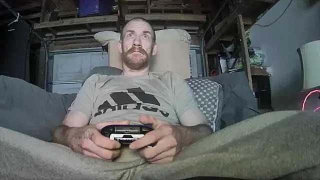 Tiggitytomociti online show from February 15, 2026, 11:53 am