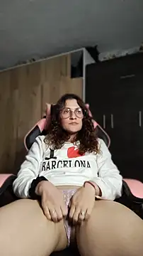 lindasyt online show from March 25, 2026, 4:01 am