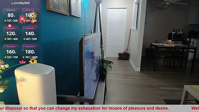 Snapshot of SHEILYN_ chatting on May 27, 2026, 3:36 am SHEILYN online show from May 27, 2026, 3:36 am